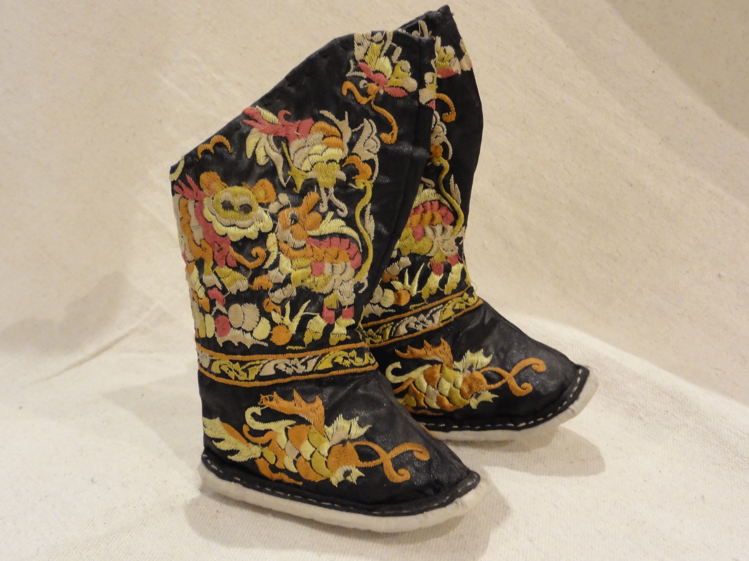 19th Century Chinese Binding Shoe santa barbara design center -design santa barbara-rugs and more- appraisal-